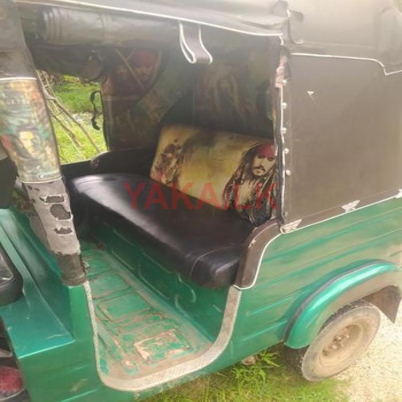 Bajaj RE 1988