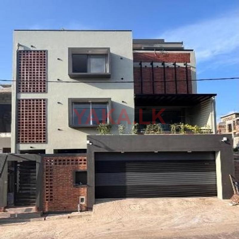 Beautiful Luxury House for Sale Moratuwa