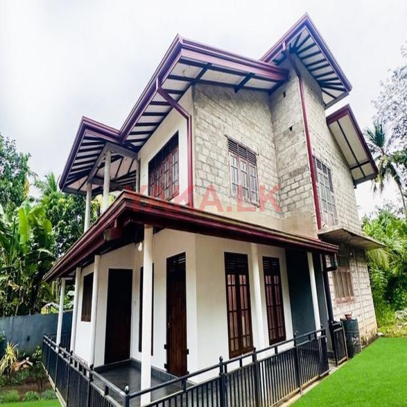 5.5 Kw Solar with 2 Storey 28 Perch House for Sale Horana