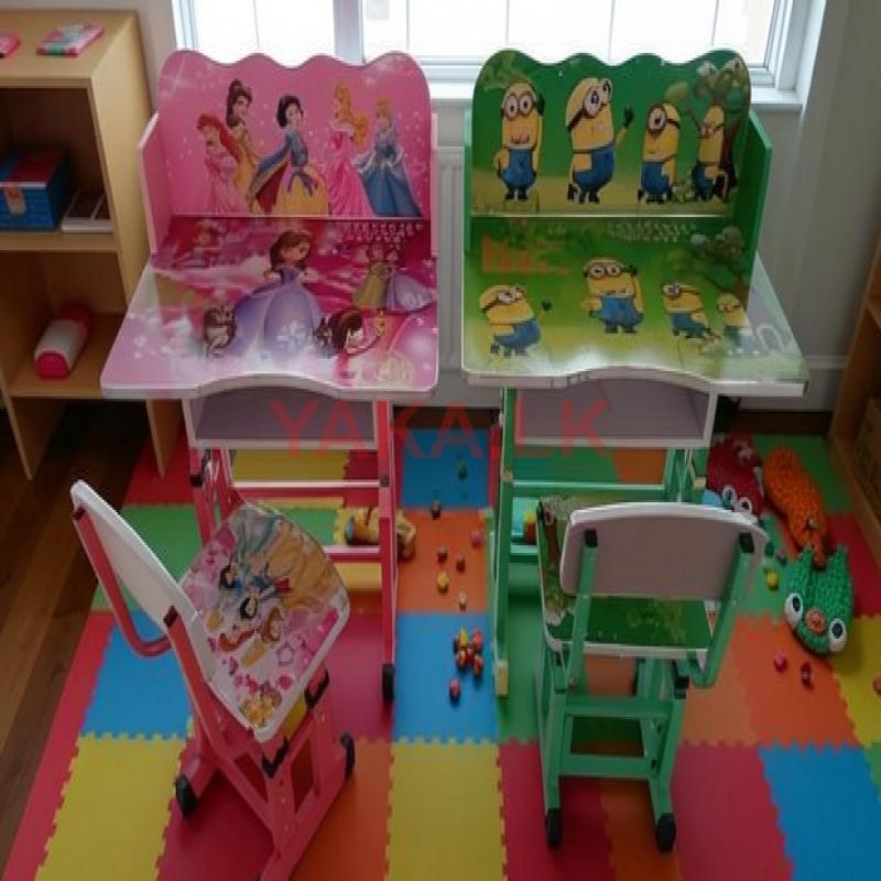 Adjustable Kids Table and chair