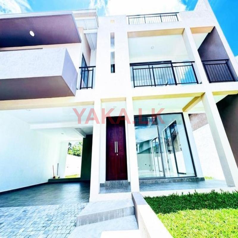 Brick Wall Super House Piliyandala