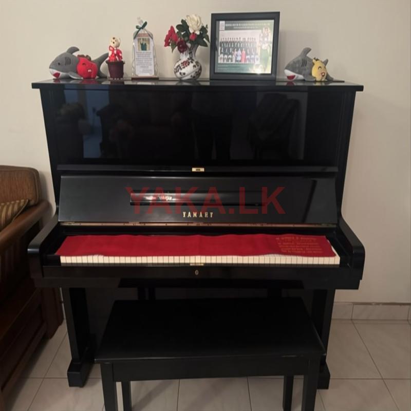 Piano - Yamaha U2